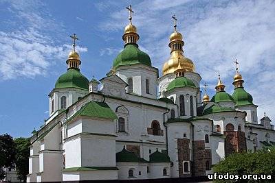 Киевские храмы вещают на УКВ?